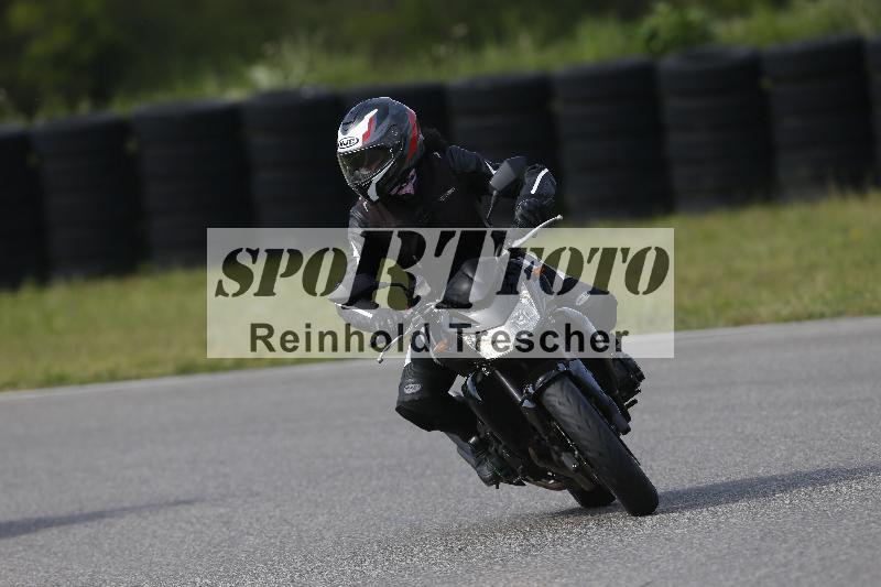 /Archiv-2024/17 01.05.2024 Speer Racing ADR/Schnuppertraining